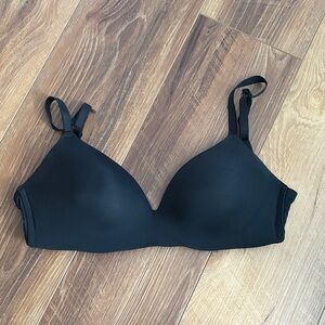 Women’s Bliss Lightly Lined Wire free Bra in Black 34DD